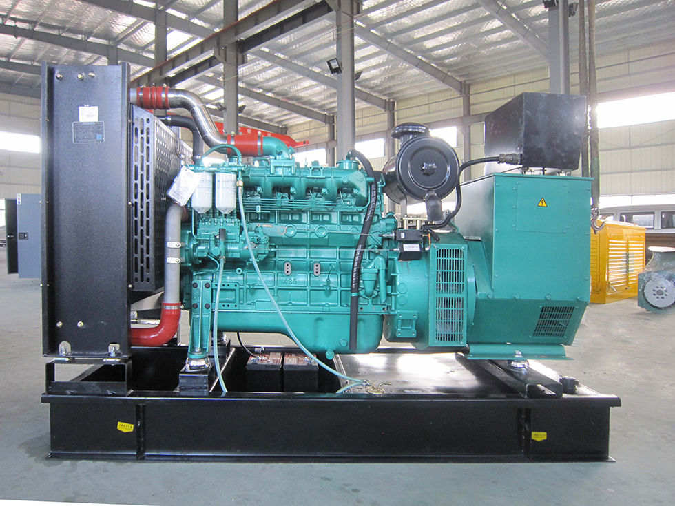 YC6B155L-D21玉柴100KW柴油發電機組報價