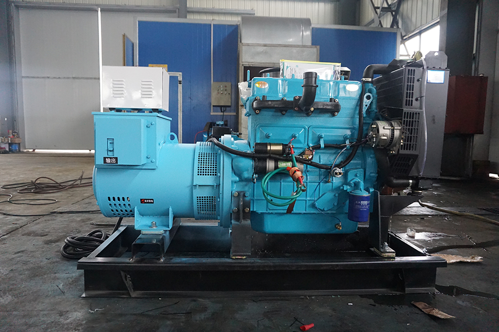 K4100D5濰柴華豐30KW柴油發(fā)電機組報價