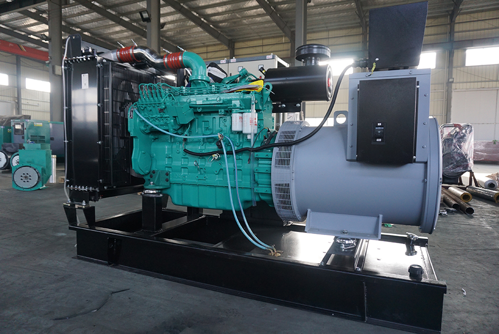 6CTAA8.3-G2東風(fēng)康明斯動(dòng)力配套150KW柴油發(fā)電機(jī)組報(bào)價(jià)